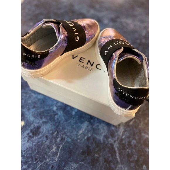 Givenchy Kids Elasticated-Strap Logo Sneakers Purple EU 33/US 8 $607. Pre-Owned - Picture 4 of 9